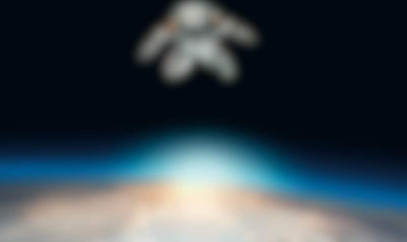 Felix Baumgartner plunging into the stratosphere 