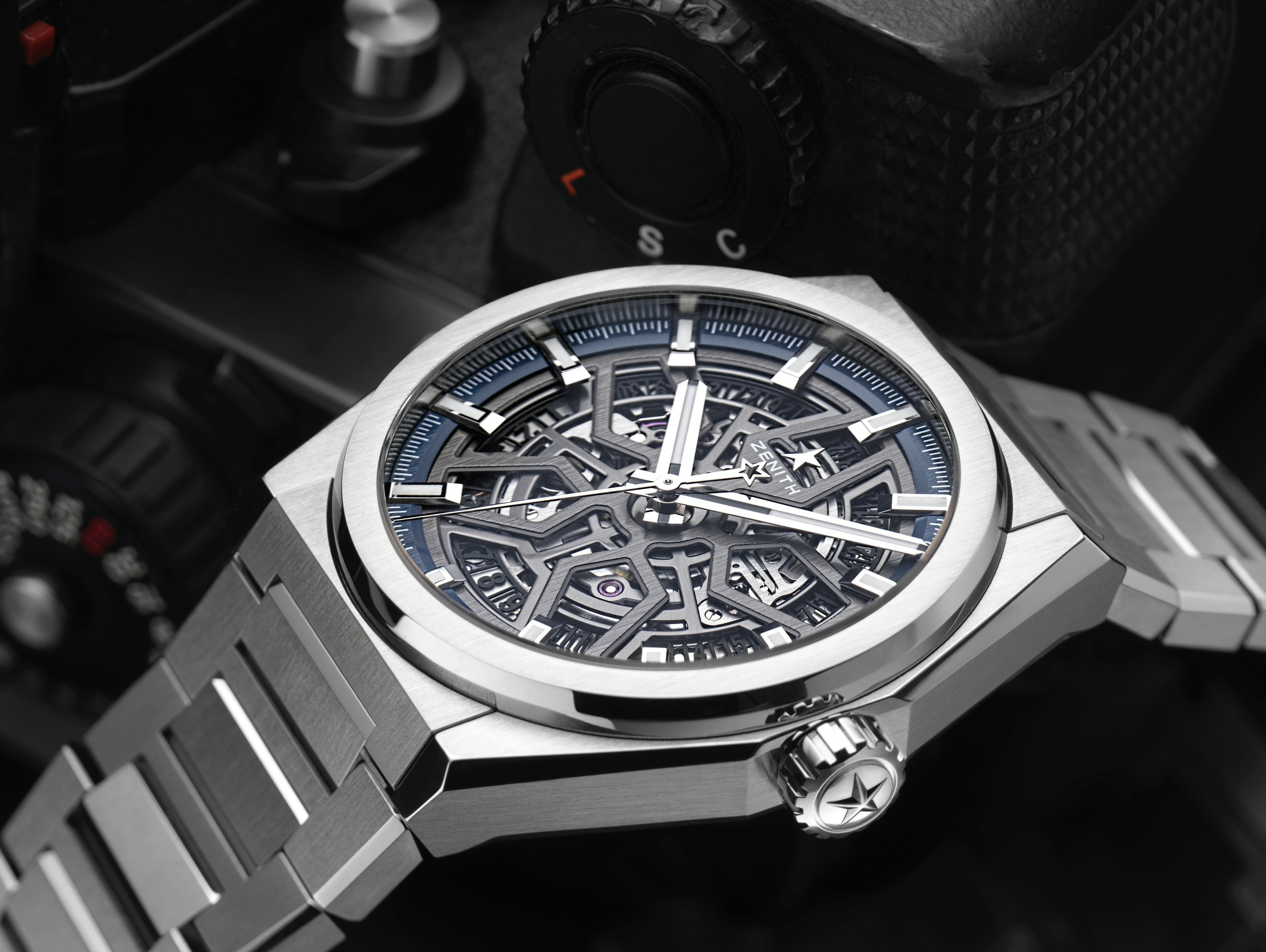 Relojes Zenith DEFY Classic Caja y brazalete de titanio con esfera esqueletizada - 95.9000.670/78.M9000