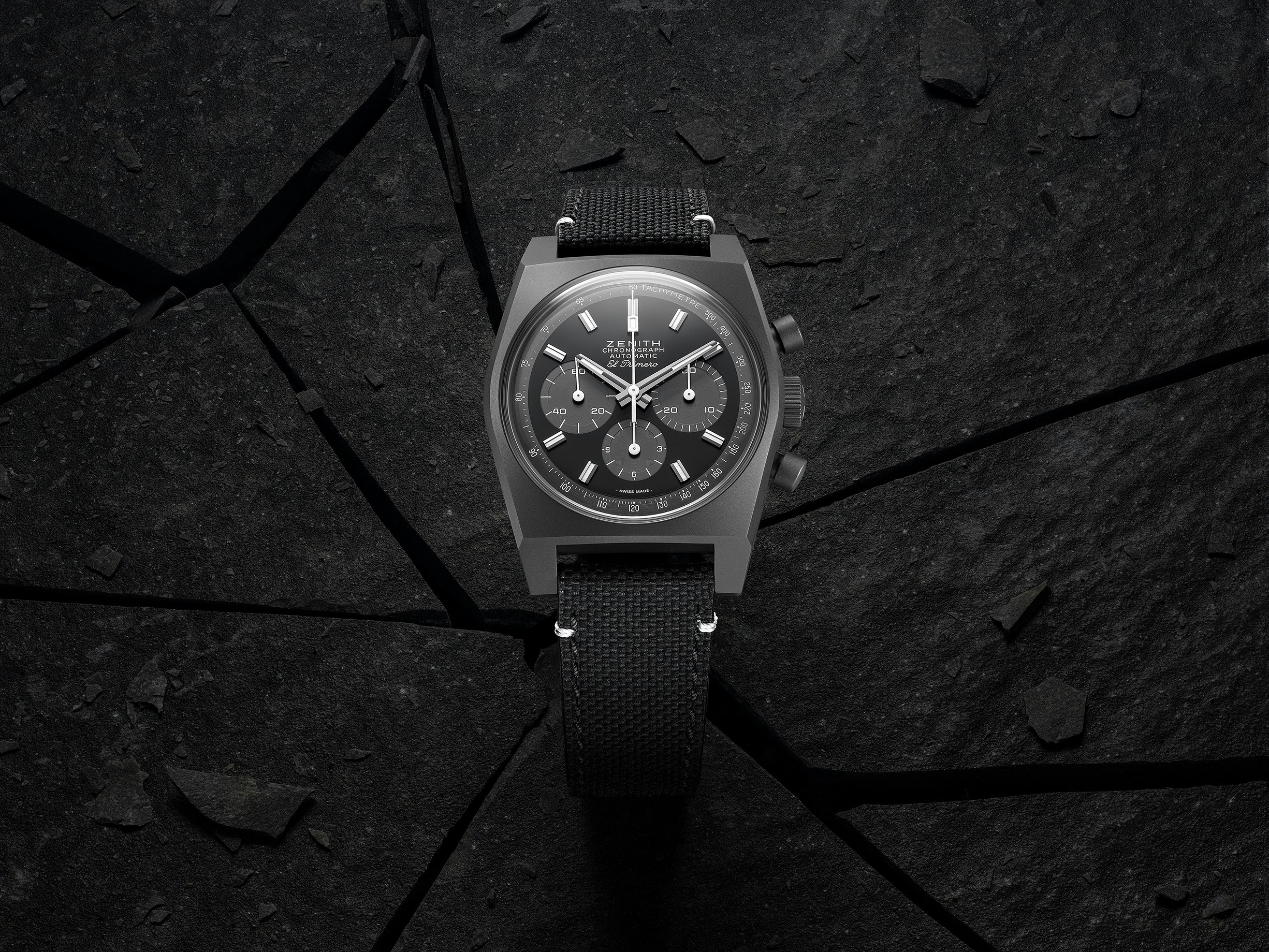 CHRONOMASTER REVIVAL SHADOW