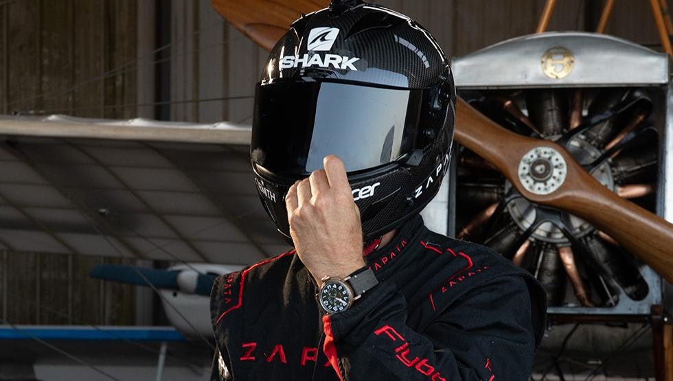 Flying pioneer and new ZENITH friend of the brand Franky Zapata reaches his star